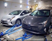 即將發表的最新油電混合車 2016 prius