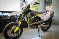 701 Supermoto 701 全新上市