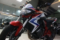 HONDA   CB1000R     出清..........