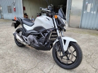 售 2015年 HONDA NC750S DCT ABS