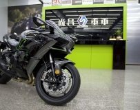 Ninja H2 - 增壓王者，至尊降臨！