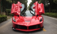 油電馬王 LaFerrari