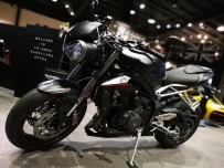 2019 Street triple R(銀色、黑色)