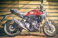 2019 CB300R 新配色