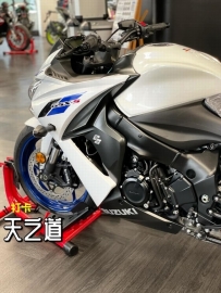 SUZUKI GSXS1000FA